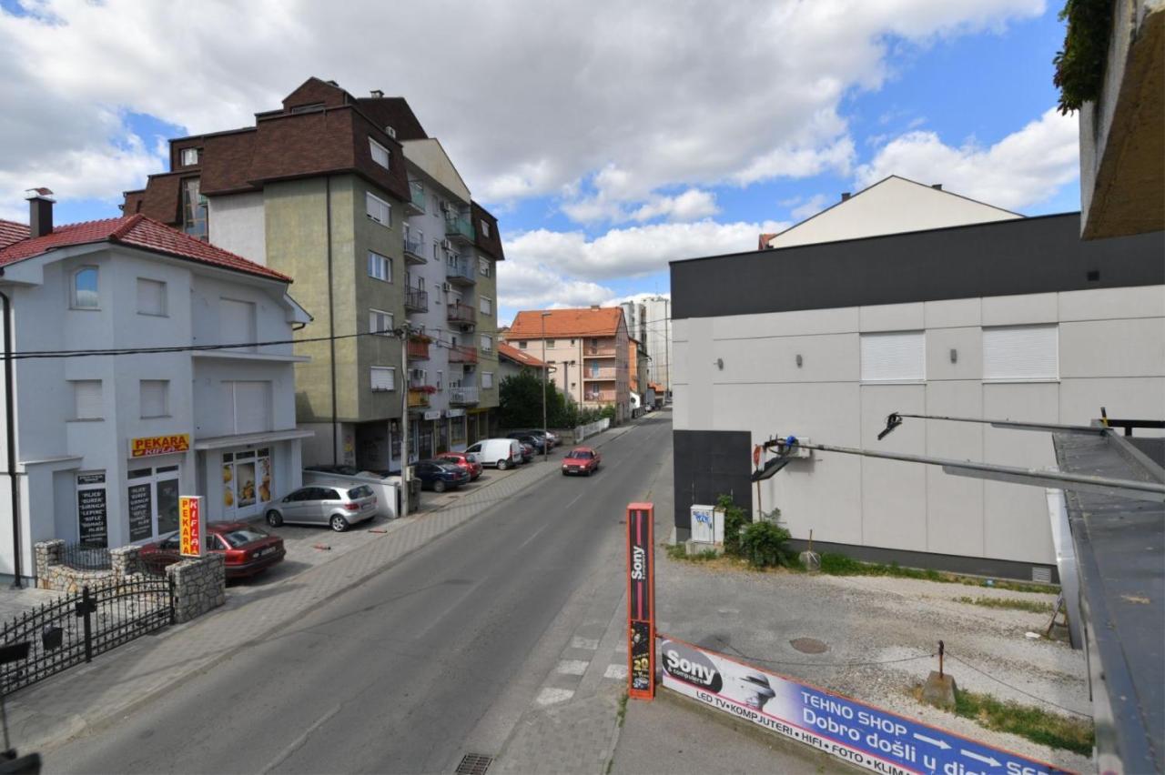 Family Apartman Bijeljina Eksteriør bilde
